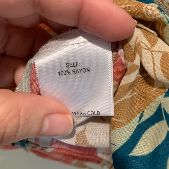 Rose & Olive tank. Sleeveless. Size S. - Picture 4 of 7